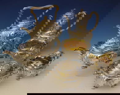 Tiffany & Co One-Of-A-Kind Sterling Silver Tea Set Chrysanthemum 6pc 1850-1899: Tiffany & Co One-Of-A-Kind Sterling Silver Tea Set Chrysanthemum 6pc 1850-1899 Presenting a stunning one-of-a-kind tea set by Tiffany & Co., expertly crafted in sterling silver with an exquisite chrys