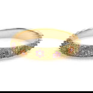 Estate 18k Yellow Gold Floral Tourmaline Dome Bangle Bracelet: Estate 18k Yellow Gold Floral Tourmaline Dome Bangle Bracelet This exquisite Estate bangle bracelet is crafted from 18k yellow gold with a high polished finish. Featuring a dome shape, it is hinged ha