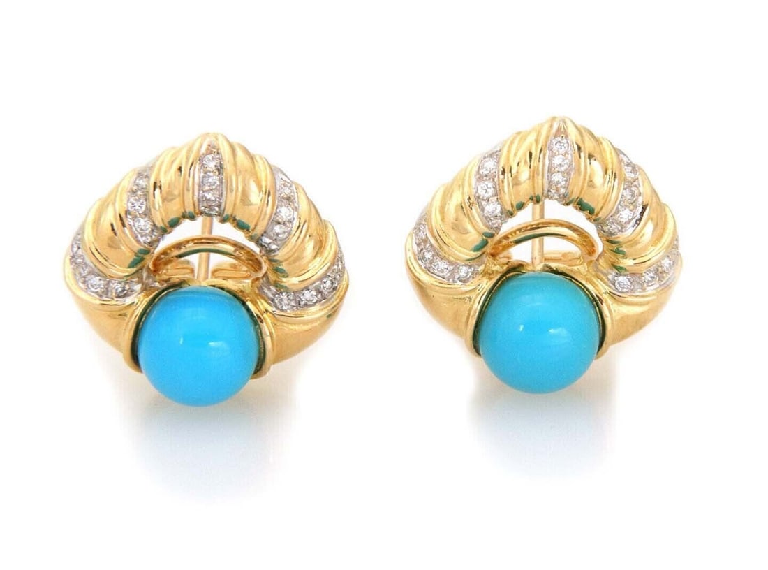 Antonini 18k Yellow Gold Heart Earrings with Diamond and Turquoise: Antonini 18k Yellow Gold Heart Earrings with Diamond and Turquoise The Antonini Diamond Turquoise 18k Yellow Gold Heart Post Clip Huggie Earrings are a luxurious vintage jewelry piece that beautifully