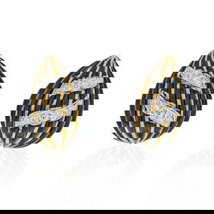 David Webb 18K Yellow Gold Black Enamel Diamond Earrings: David Webb 18K Yellow Gold Black Enamel Diamond Earrings Introducing these stunning David Webb earrings, meticulously crafted from a combination of 18K yellow gold and platinum. These exquisite dome-s