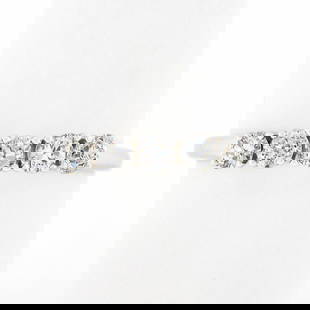 Antique 14k White Gold 0.60ctw Diamond 5 Stone Wedding Band Ring: Antique 14k White Gold 0.60ctw Diamond 5 Stone Wedding Band Ring This exquisite antique wedding band ring features five stunning round diamonds, totaling 0.60 carats. Crafted from solid 14k white gold