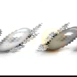 18K White Gold Pearl Earrings with 6 D-F Diamonds 1.65 Ct: 18K White Gold Pearl Earrings with 6 D-F Diamonds 1.65 Ct Elevate your elegance with these stunning 18K White Gold South Sea Pearl & Diamond Earrings. Featuring two exquisite South Sea Pearls, measuri