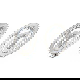 Chopard Happy Spirit 18k White Gold Diamond Clip-On Earrings: Chopard Happy Spirit 18k White Gold Diamond Clip-On Earrings Discover a stunning pair of Chopard Happy Spirit earrings, expertly crafted from luxurious 18k white gold. These elegant clip-on earrings f