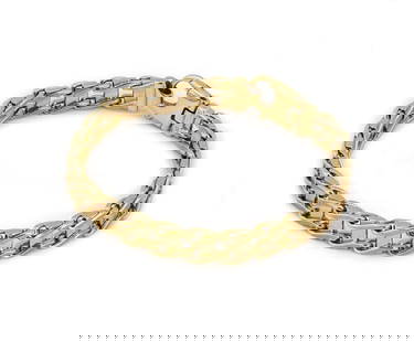 Vintage Double Side 14k Two Tone Gold Link Bracelet: Vintage Double Side 14k Two Tone Gold Link Bracelet This exquisite Double Side 14k Two Tone Gold Link Bracelet is a vintage piece of fine jewelry that showcases a unique two-tone design. Crafted with