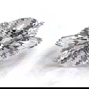 Van Cleef & Arpels 6.03 Ct GIA Certified Diamond Platinum Ring: Van Cleef & Arpels 6.03 Ct GIA Certified Diamond Platinum Ring This exquisite Van Cleef & Arpels diamond ring features a stunning 6.03 Ct. GIA Certified Round Brilliant Diamond at its center, boasting