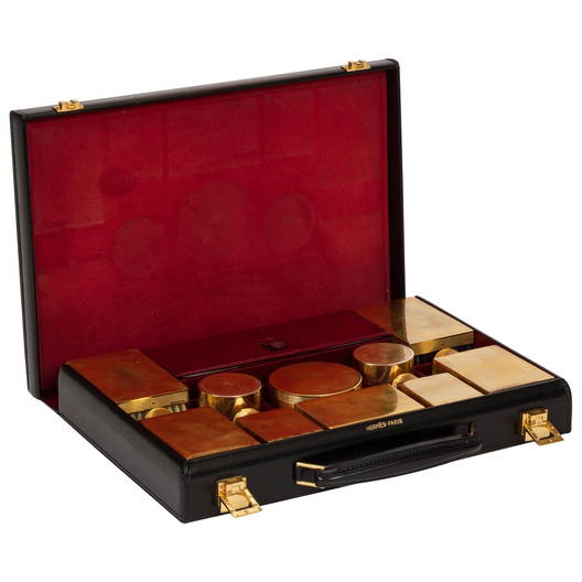 Cosmetic & Toiletry Storage