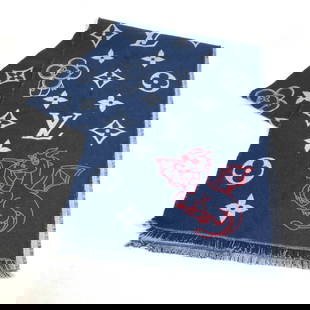 Louis Vuitton Vivienne Dragonne Fringe Scarf Wool Navy Red: Louis Vuitton Vivienne Dragonne Fringe Scarf Wool Navy Red Elevate your style with this stunning Louis Vuitton Vivienne Dragonne Fringe Scarf, expertly crafted from luxurious wool. This versatile stol