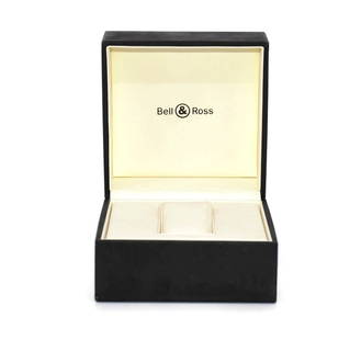 Bell & Ross Black Presentation Box for Single Watch: Bell & Ross Black Presentation Box for Single Watch This Bell & Ross Presentation Box is designed specifically for a single watch and features a sleek black finish. Measuring 6 x 6 x 4 inches, it is p