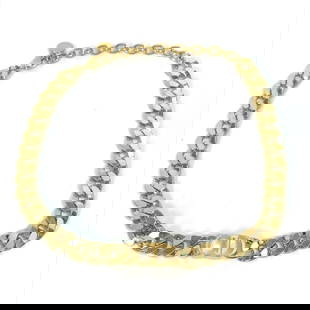Christian Dior Danseuse Etoile Men's Gold Choker Necklace 43.5cm: Christian Dior Danseuse Etoile Men's Gold Choker Necklace 43.5cm This striking Christian Dior Danseuse Etoile Choker Chain Necklace is designed for men, featuring a sleek gold metal finish. With a nec