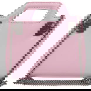 Salvatore Ferragamo Wanda Chain Shoulder Bag Pink Calfskin 10.5x12x4.5cm: Salvatore Ferragamo Wanda Chain Shoulder Bag Pink Calfskin 10.5x12x4.5cm Introducing the Salvatore Ferragamo Wanda Chain Shoulder Bag, a stylish accessory for women crafted from premium calfskin leath