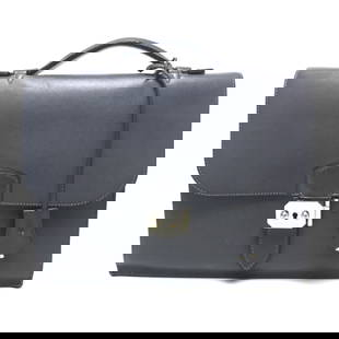 Hermes Graphite Gray Leather Briefcase Bag W27cm H21cm D6.5cm: Hermes Graphite Gray Leather Briefcase Bag W27cm H21cm D6.5cm This Hermes Briefcase Bag is designed for the modern professional, featuring a sleek graphite gray leather exterior. With a compact size o