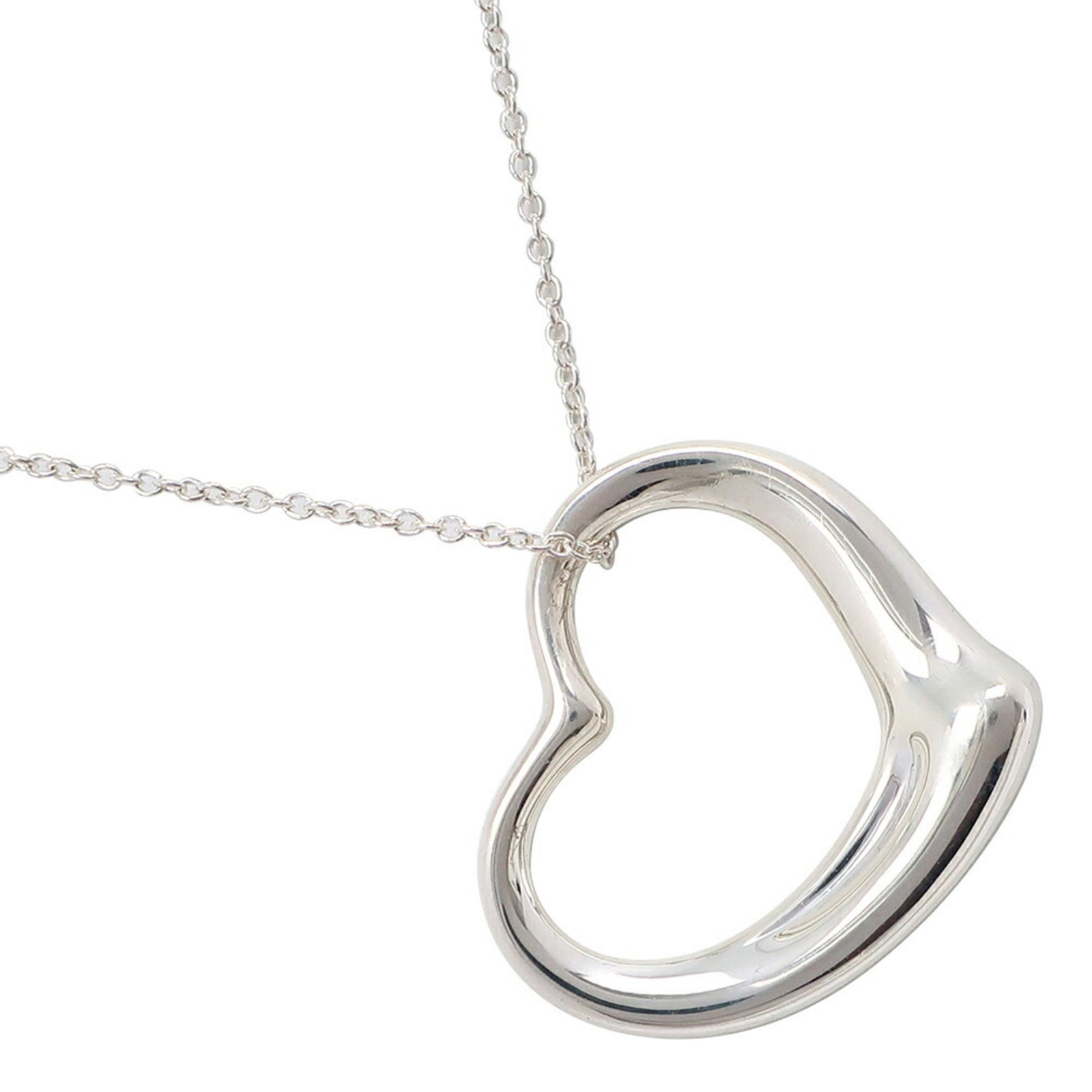 Tiffany & Co. Elsa Peretti Large Heart Necklace Silver 925 76cm: Tiffany & Co. Elsa Peretti Large Heart Necklace Silver 925 76cm This exquisite Tiffany & Co. Elsa Peretti Open Heart Necklace is crafted from high-quality Silver 925, featuring a beautifully designed 