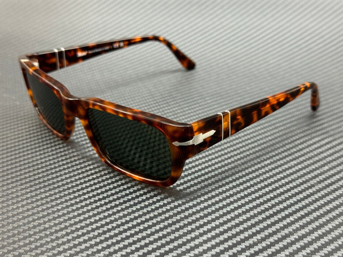 Persol PO3347S Havana Brown Green 55mm Unisex Sunglasses: Persol PO3347S Havana Brown Green 55mm Unisex Sunglasses Experience style and comfort with these Persol PO3347S sunglasses. Featuring a striking Havana brown frame paired with green lenses, these sung