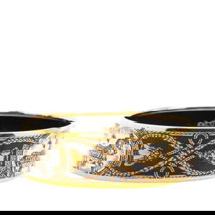 Hermes GM Emaille Horse Bangle Black Gold Plated Women's Jewelry: Hermes GM Emaille Horse Bangle Black Gold Plated Women's Jewelry This exquisite Hermes GM Emaille Horse Bangle is designed for women and features a stunning gold plating with a sophisticated black and