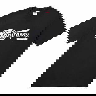 Supreme Records Black Tee Extra Large Streetwear Essential: Supreme Records Black Tee Extra Large Streetwear Essential Elevate your streetwear collection with the Supreme Records Black Tee, a must-have addition for any fan of the iconic brand. This stylish tee