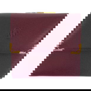 Cartier Must Line Bordeaux Leather Tri-Fold Wallet Unisex: Cartier Must Line Bordeaux Leather Tri-Fold Wallet Unisex This exquisite tri-fold wallet from Cartier's Must Line features a rich Bordeaux color with gold hardware, making it a stylish accessory for b