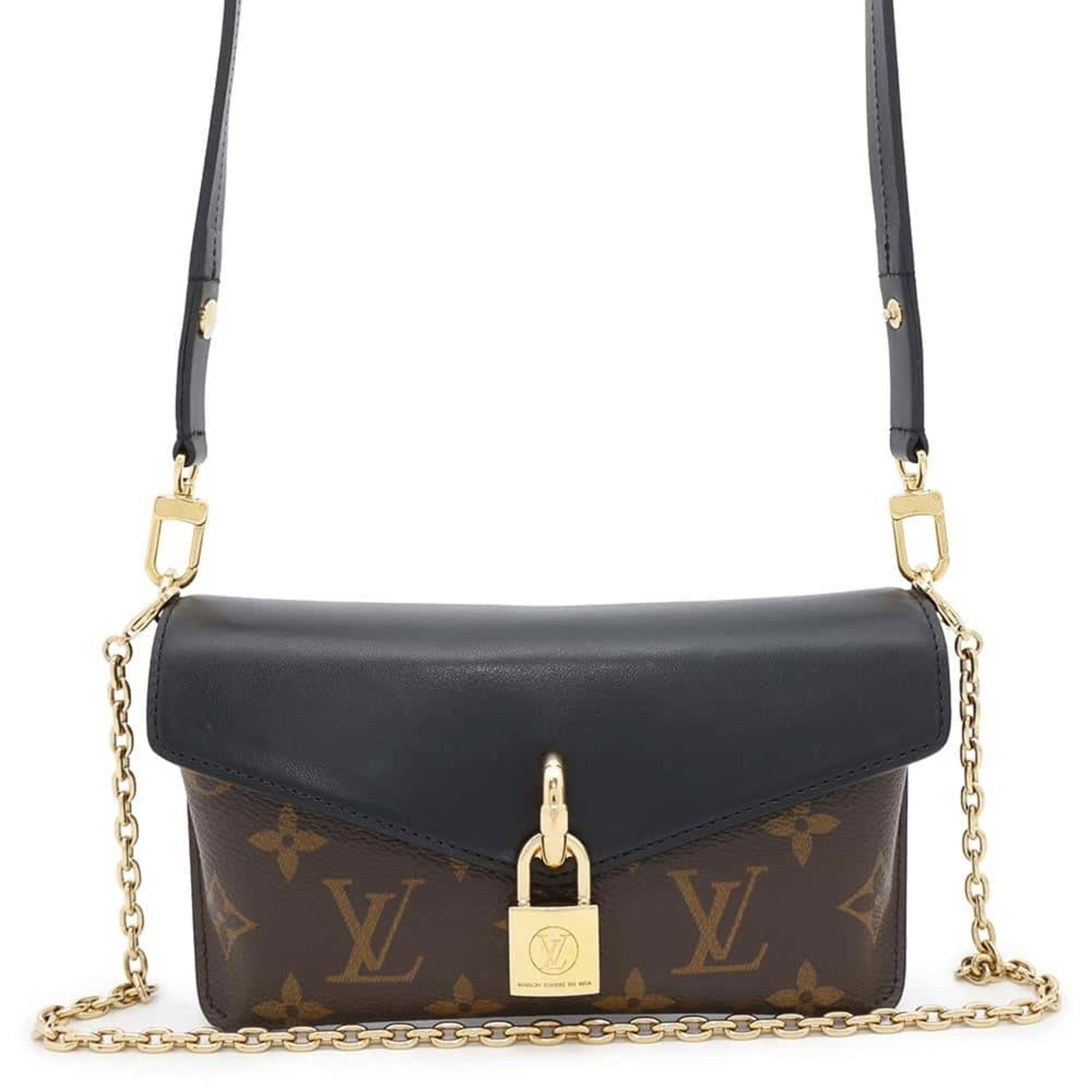 Louis Vuitton Monogram Shoulder Bag Padlock Black M80559: Louis Vuitton Monogram Shoulder Bag Padlock Black M80559 This Louis Vuitton Shoulder Bag features a stylish monogram design in a sleek Noir color. The bag is designed for women and includes a gold har
