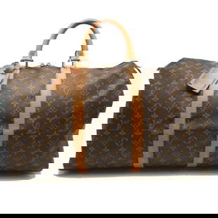Louis Vuitton Monogram Keepall 50 Boston Bag Brown PVC Gold Hardware: Louis Vuitton Monogram Keepall 50 Boston Bag Brown PVC Gold Hardware This Louis Vuitton Monogram Keepall 50 Boston Bag is a stylish and functional accessory, perfect for women on the go. Crafted from