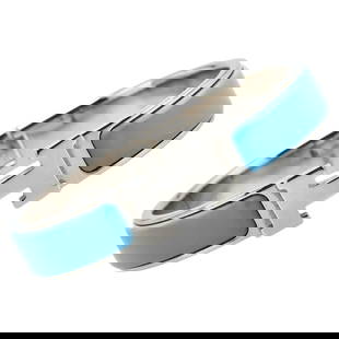 Hermes Click-Clack H PM Women's Bangle Blue Silver 16.5cm: Hermes Click-Clack H PM Women's Bangle Blue Silver 16.5cm This exquisite Hermes Click-Clack H PM Bangle is a stunning accessory designed for women. Crafted from durable metal, it features a captivatin