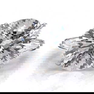 Van Cleef & Arpels GIA Certified 6.03 Ct Diamond Platinum Ring: Van Cleef & Arpels GIA Certified 6.03 Ct Diamond Platinum Ring Discover the elegance of this Van Cleef & Arpels diamond ring, featuring a stunning GIA Certified 6.03 Ct. Round Brilliant Diamond at its