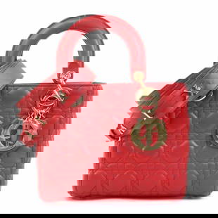Christian Dior Red Lambskin Shoulder Bag with Gold Hardware 90068g: Christian Dior Red Lambskin Shoulder Bag with Gold Hardware 90068g This exquisite Christian Dior handbag is crafted from luxurious red lambskin leather, showcasing a sleek design perfect for any occas