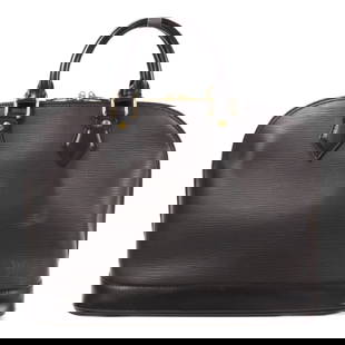 Louis Vuitton Alma PM Epi Black Handbag M40302 Calfskin: Louis Vuitton Alma PM Epi Black Handbag M40302 Calfskin This Louis Vuitton Alma PM handbag in Epi black calfskin combines elegance with practicality. The handbag features a structured silhouette with