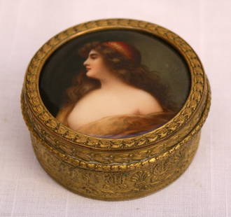 19th Century Dore Bronze Box with Hand-Painted Porcelain by Wagner: 19th Century Dore Bronze Box with Hand-Painted Porcelain by Wagner Discover a stunning late 19th century French dore bronze box featuring an exquisite hand-painted portrait on porcelain by the renowne