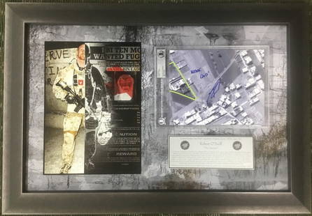 Robert O'Neill Signed 8x10 Photo Display Beckett Certified Framed 28 x 18: Robert O'Neill Signed 8x10 Photo Display Beckett Certified Framed 28 x 18 This stunning display features a signed 8x10 photograph of Navy Seal Robert O'Neill, known for his significant contributions t