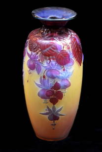 Emile Galle Art Glass Vase Fuchsia Floral Design Circa 1900: Emile Galle Art Glass Vase Fuchsia Floral Design Circa 1900 This exquisite vase by Emile Galle features a stunning floral design with fuchsia flowers, showcasing the artist's mastery in Art Glass prod