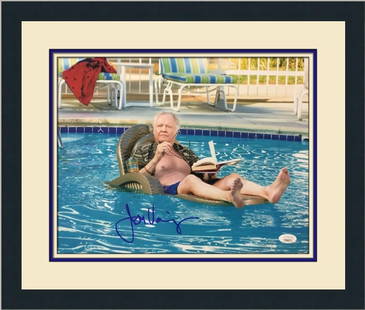 Jon Voight Signed Ray Donovan Photo 11 x 14 Custom Framed JSA Authenticated: Jon Voight Signed Ray Donovan Photo 11 x 14 Custom Framed JSA Authenticated This is an original signed photo of Jon Voight from the acclaimed television series Ray Donovan. The photo measures 11" x 14