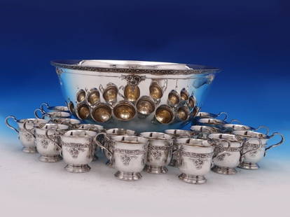 Wallace Meadow Rose Sterling Silver 19pc Punch Bowl Set Circa 1910: Wallace Meadow Rose Sterling Silver 19pc Punch Bowl Set Circa 1910 Presenting the exquisite Meadow Rose punch bowl set by Wallace, a stunning example of sterling silver craftsmanship from circa 1910.