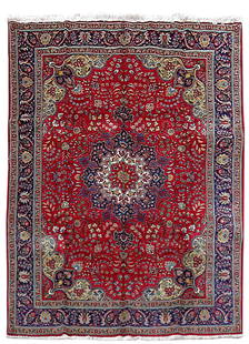Exquisite 9.6 x 13.2 Red Handmade Persian Tabriz Rug: Exquisite 9.6 x 13.2 Red Handmade Persian Tabriz Rug Transform your living space with this exquisite 9.6 x 13.2 Red Handmade Wool Persian Tabriz Rug, a true testament to Persian craftsmanship. Handcra