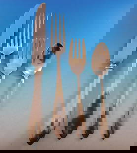 Watson John Adams Sterling Silver Flatware Set 37 Pieces Service for 6: Watson John Adams Sterling Silver Flatware Set 37 Pieces Service for 6 Enhance your dining experience with this exquisite John Adams Sterling Silver Flatware Service Set by Watson, featuring 37 pieces