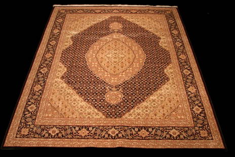 Handmade Mahi Tabriz Black Rug 7.9 x 9.9 ft Wool Silk: Handmade Mahi Tabriz Black Rug 7.9 x 9.9 ft Wool Silk Discover the elegance of this high-quality handmade rug, featuring a luxurious blend of wool and silk. The intricate Mahi Tabriz design is showcas