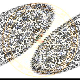 19th Century Chinese Rose Famille Charger with Chrysanthemum Motif: 19th Century Chinese Rose Famille Charger with Chrysanthemum Motif This exquisite 19th Century Chinese Rose Famille charger features a stunning Chrysanthemum motif, showcasing intricate hand-painted d