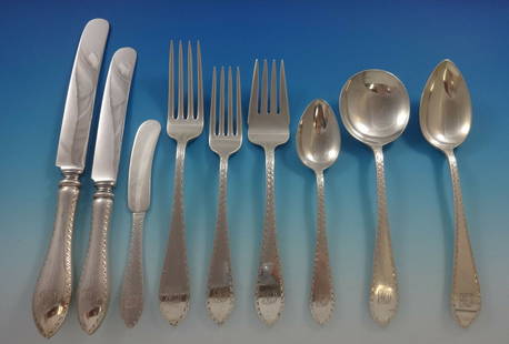 Dominick & Haff Pointed Antique Sterling Silver Flatware Set 119 Pieces: Dominick & Haff Pointed Antique Sterling Silver Flatware Set 119 Pieces Discover the exquisite Pointed Antique Engraved Sterling Silver Flatware Service Set by Dominick & Haff, crafted between 1900 an