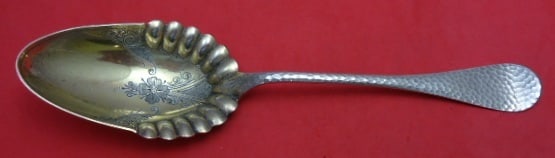 Wood and Hughes Sterling Silver Preserve Spoon 7 7/8" Gold Wash Bright-Cut Hammered: Wood and Hughes Sterling Silver Preserve Spoon 7 7/8" Gold Wash Bright-Cut Hammered This exquisite Wood and Hughes serving spoon is crafted from sterling silver, featuring a striking gold-washed, brig