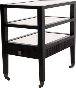 Vintage Style Lesly Side Table - Black Distressed Finish: Vintage Style Lesly Side Table - Black Distressed Finish This Vintage Style Lesly Side Table features a charming distressed black finish that adds character to any space. Designed in a Victorian style