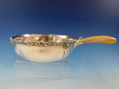 Tiffany & Co Chrysanthemum Sterling Silver Porringer Bowl 1 Pint Antique: Tiffany & Co Chrysanthemum Sterling Silver Porringer Bowl 1 Pint Antique This exquisite porringer bowl from Tiffany & Co. features the renowned Chrysanthemum pattern, designed in 1880. Crafted from st