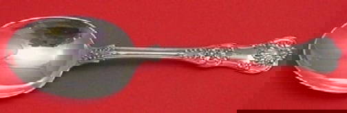 Tiffany & Co English King Sterling Silver Serving Spoon 8 7/8": Tiffany & Co English King Sterling Silver Serving Spoon 8 7/8" This exquisite serving spoon is crafted in sterling silver and features the elegant English King pattern by Tiffany & Co. Measuring 8 7/8