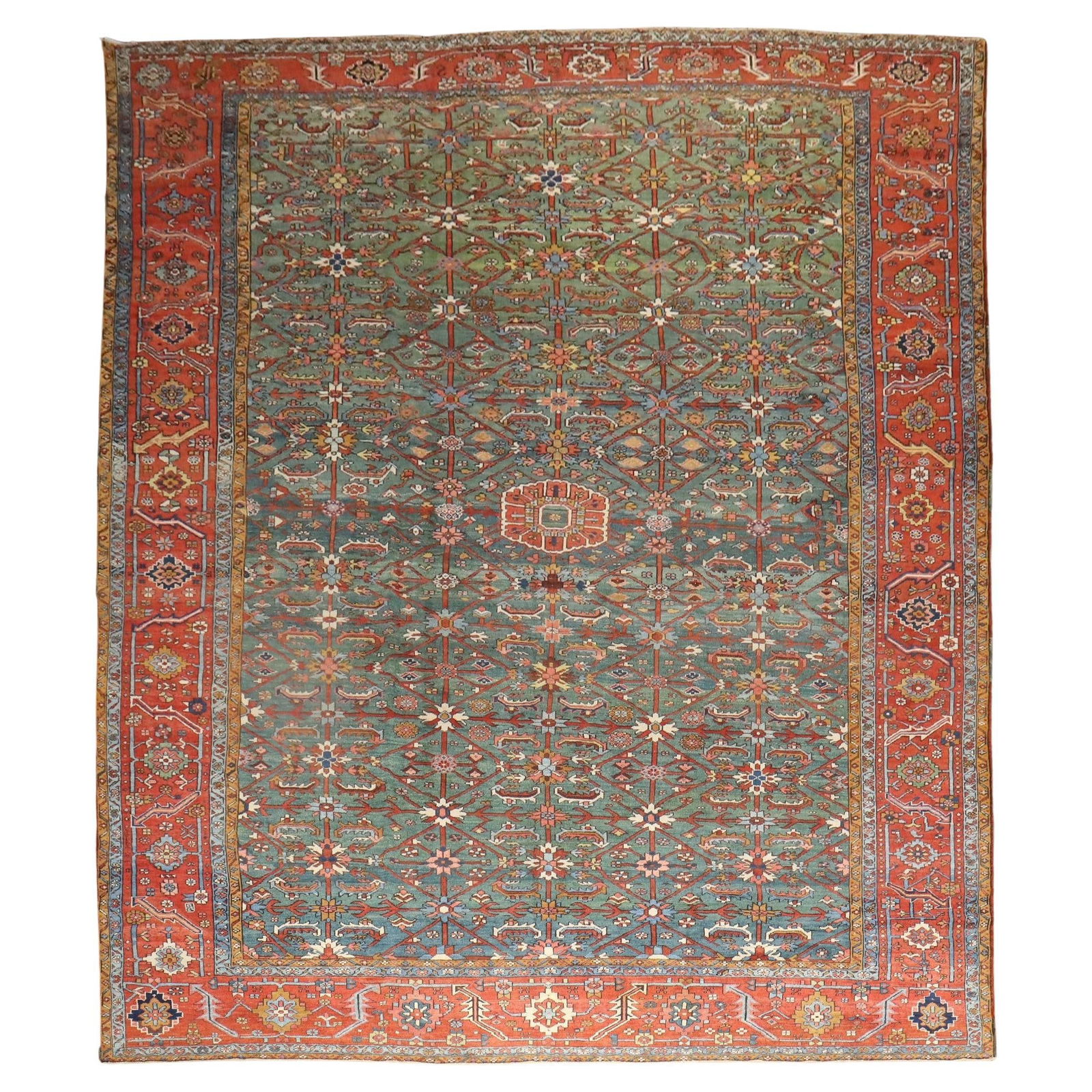 Antique Persian Heriz Rug Emerald Green Hand-Woven 117 x 151 inches: Antique Persian Heriz Rug Emerald Green Hand-Woven 117 x 151 inches Explore the elegance of this breathtaking emerald green oversize Persian antique Heriz rug, a stunning addition to any large room. H