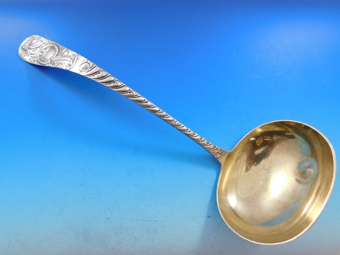 Frank Smith Earle Sterling Silver Soup Ladle Gold Wash 12.5 Inches: Frank Smith Earle Sterling Silver Soup Ladle Gold Wash 12.5 Inches This exquisite soup ladle from the Earle pattern by Frank Smith is crafted from sterling silver and features a beautiful gold wash fi