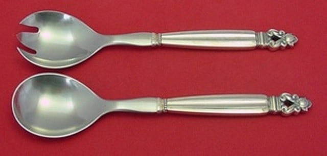 Georg Jensen Acorn Sterling Silver Salad Serving Set 2pc 9 1/4": Georg Jensen Acorn Sterling Silver Salad Serving Set 2pc 9 1/4" This exquisite 2-piece salad serving set features the elegant Acorn pattern by Georg Jensen, crafted in sterling silver with hollow hand