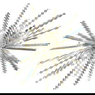 Monumental 52 Inch Italian Venini Murano Glass Sputnik 8 Light Chandelier: Monumental 52 Inch Italian Venini Murano Glass Sputnik 8 Light Chandelier Experience the elegance of this monumental 52-inch Italian Venini Murano Glass Sputnik 8-Light Chandelier, attributed to the e