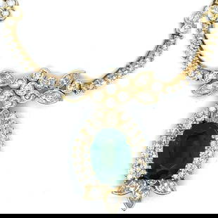 18K Yellow Gold Emerald 11.04 Ct & Diamond Necklace 22 Ct: 18K Yellow Gold Emerald 11.04 Ct & Diamond Necklace 22 Ct This exquisite necklace features a stunning 11.04 Ct. emerald, beautifully complemented by approximately 22.00 Ct. of diamonds. Crafted from h