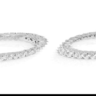 Rachel Koen 18K White Gold Eternity Diamond Wedding Band 0.93ct: Rachel Koen 18K White Gold Eternity Diamond Wedding Band 0.93ct This exquisite Eternity Wedding Band Ring showcases a stunning collection of round cut natural diamonds, elegantly set in a prong style.