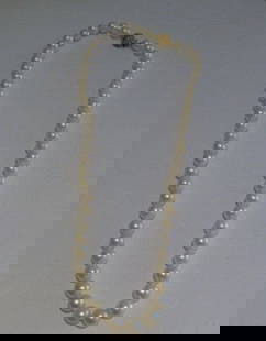 Elegant Cultured Pearl Necklace with Ornate Gold Filled Clasp 17 in: Elegant Cultured Pearl Necklace with Ornate Gold Filled Clasp 17 in This exquisite Cultured Pearl Necklace features lustrous white pearls measuring 7-7.5mm, elegantly complemented by an ornate yellow