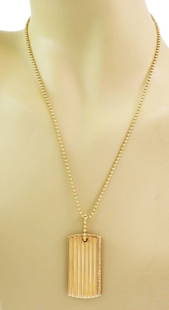 Roberto Coin 18k Yellow Gold Diamond Rectangular Pendant Necklace: Roberto Coin 18k Yellow Gold Diamond Rectangular Pendant Necklace The Roberto Coin Diamond 18k Yellow Gold Rectangular ID Pendant Necklace is a luxurious and elegant piece of fine jewelry. This stunni