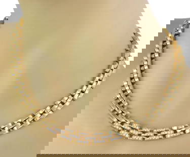 18k Yellow Gold Diamond Panther Necklace 3 Rows 1.1 Carats 83 Grams: 18k Yellow Gold Diamond Panther Necklace 3 Rows 1.1 Carats 83 Grams This stunning Diamond Panther Necklace is designed in luxurious 18k yellow gold, weighing approximately 83.9 grams. It features thre