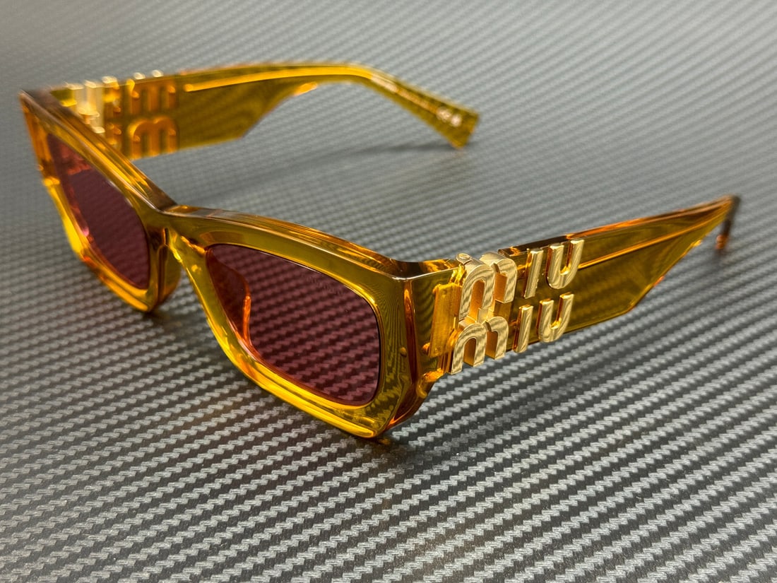 Miu Miu MU 09WS 12T1D0 Orange Pink Women's Sunglasses with Authenticity Certificate: Miu Miu MU 09WS 12T1D0 Orange Pink Women's Sunglasses with Authenticity Certificate Elevate your style with these stunning Miu Miu MU 09WS 12T1D0 sunglasses. Featuring a vibrant orange frame and trans